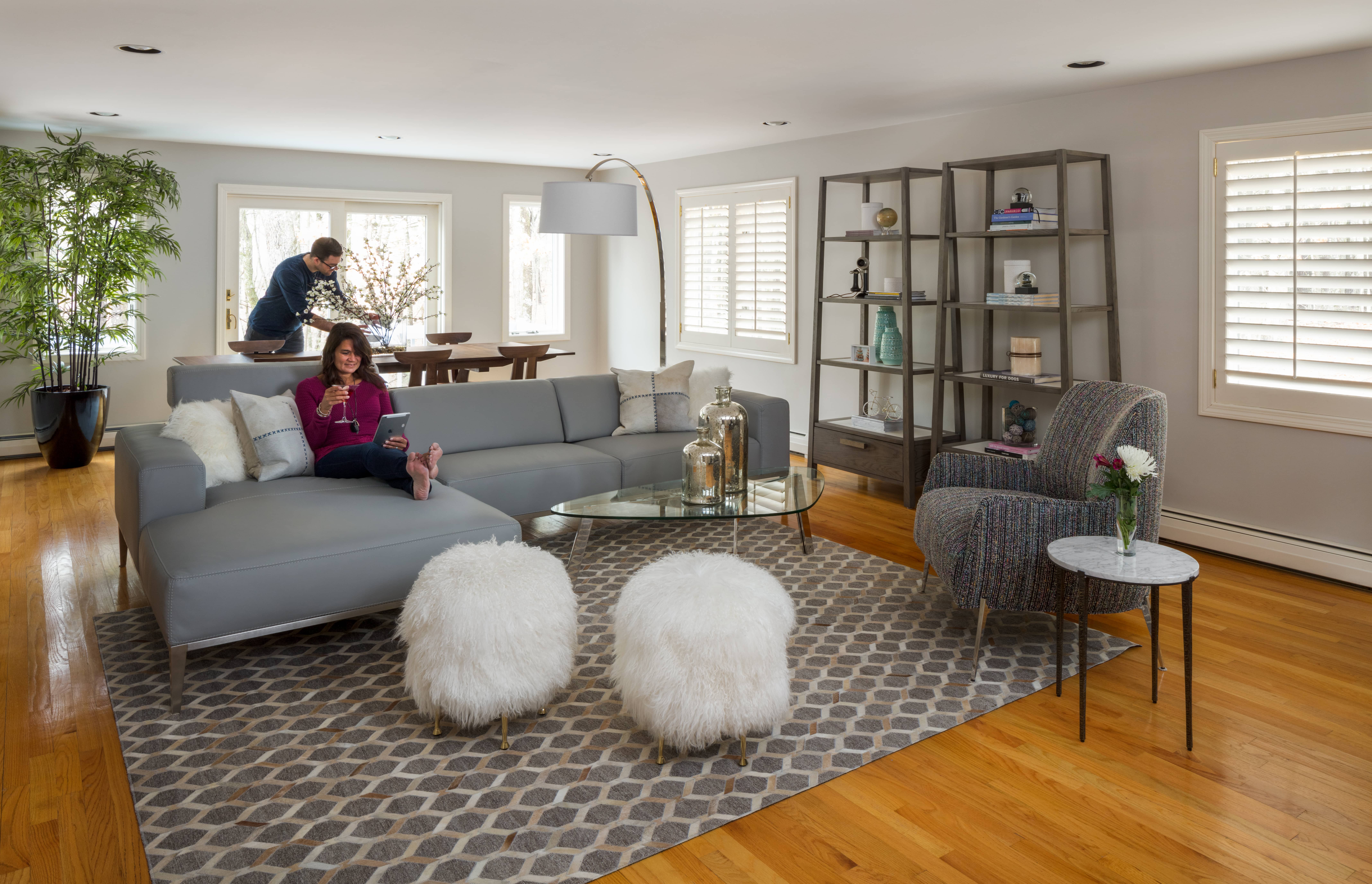 Circle Furniture How to Expertly Decorate an Open Floor Plan