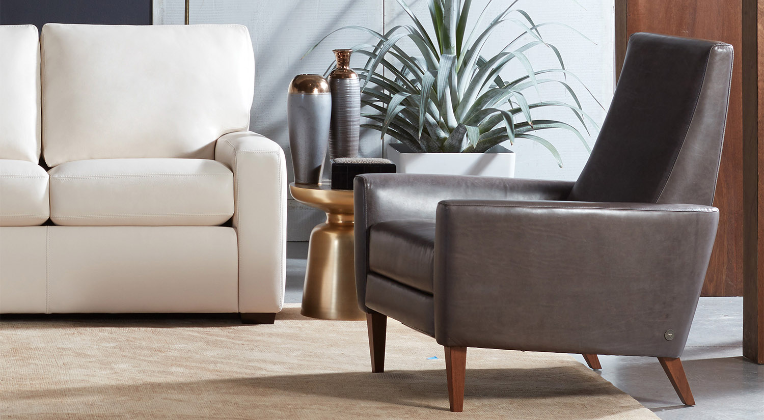 Vida Re-Invented Recliner | Living Room | American Leather | Circle ...