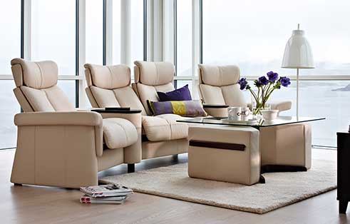 Legend Stressless Sectional