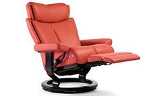 Magic Stressless Recliner with Leg Comfort