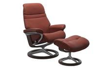 Sunrise Small Stressless Chair and Ottoman with Signature Base in Paloma Henna