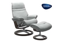 Sunrise Stressless Chair and Ottoman Signature