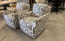 Murphey Swivel Chair in Lucky Waggers Onyx