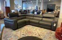 Forza Power Sectional by Natuzzi