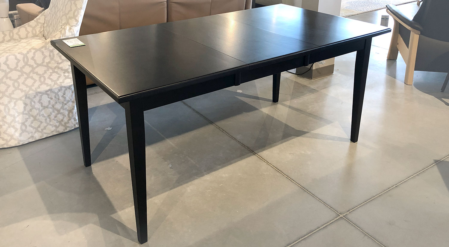 Taper Leg Dining Table in Espresso
