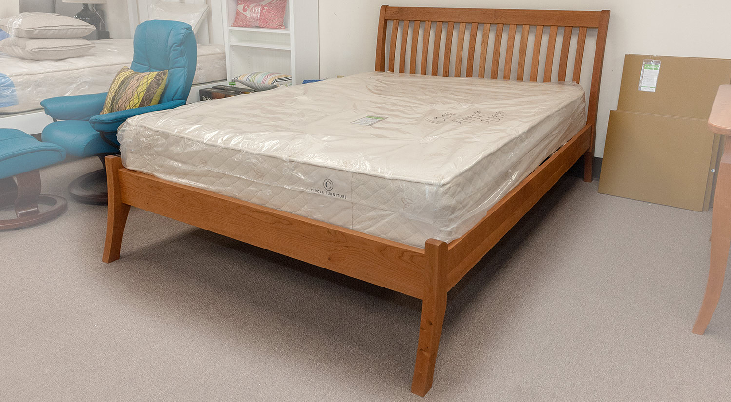 Verdana Queen Sleigh Bed