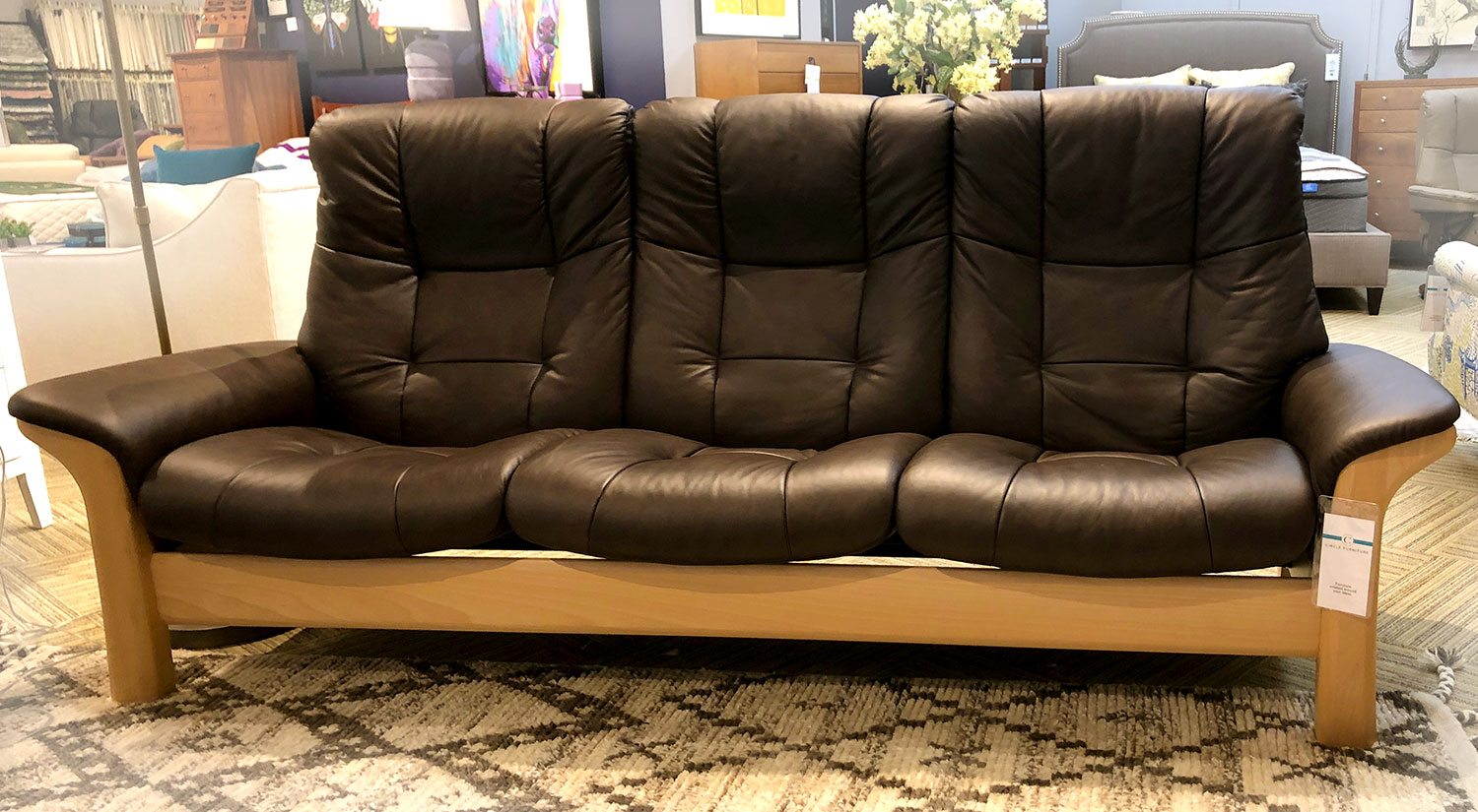 Buckingham Stressless Highback Sofa in Chocolate