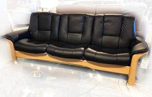 Buckingham Stressless Lowback Sofa in Black