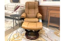 Mayfair Small Stressless Chair and Ottoman