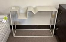 Zigzag Console in Mushroom
