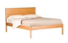 Shaker Eclipse King Bed in Natural Cherry
