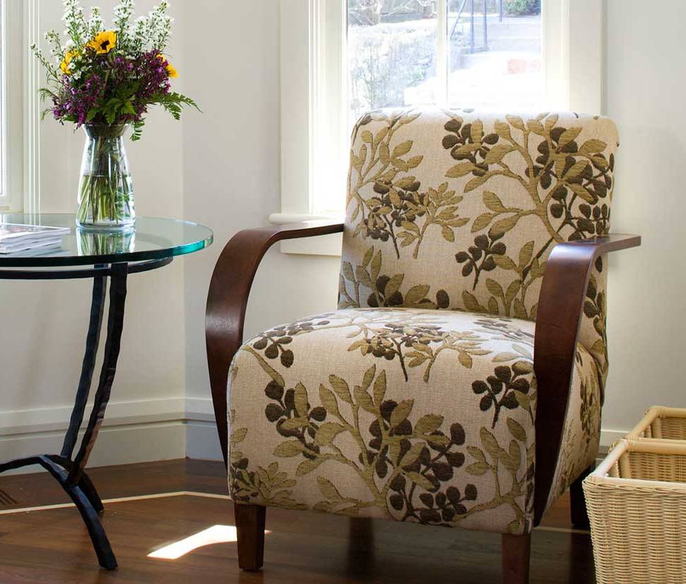basie-chair_Circle_Furniture_Accent_Chairs