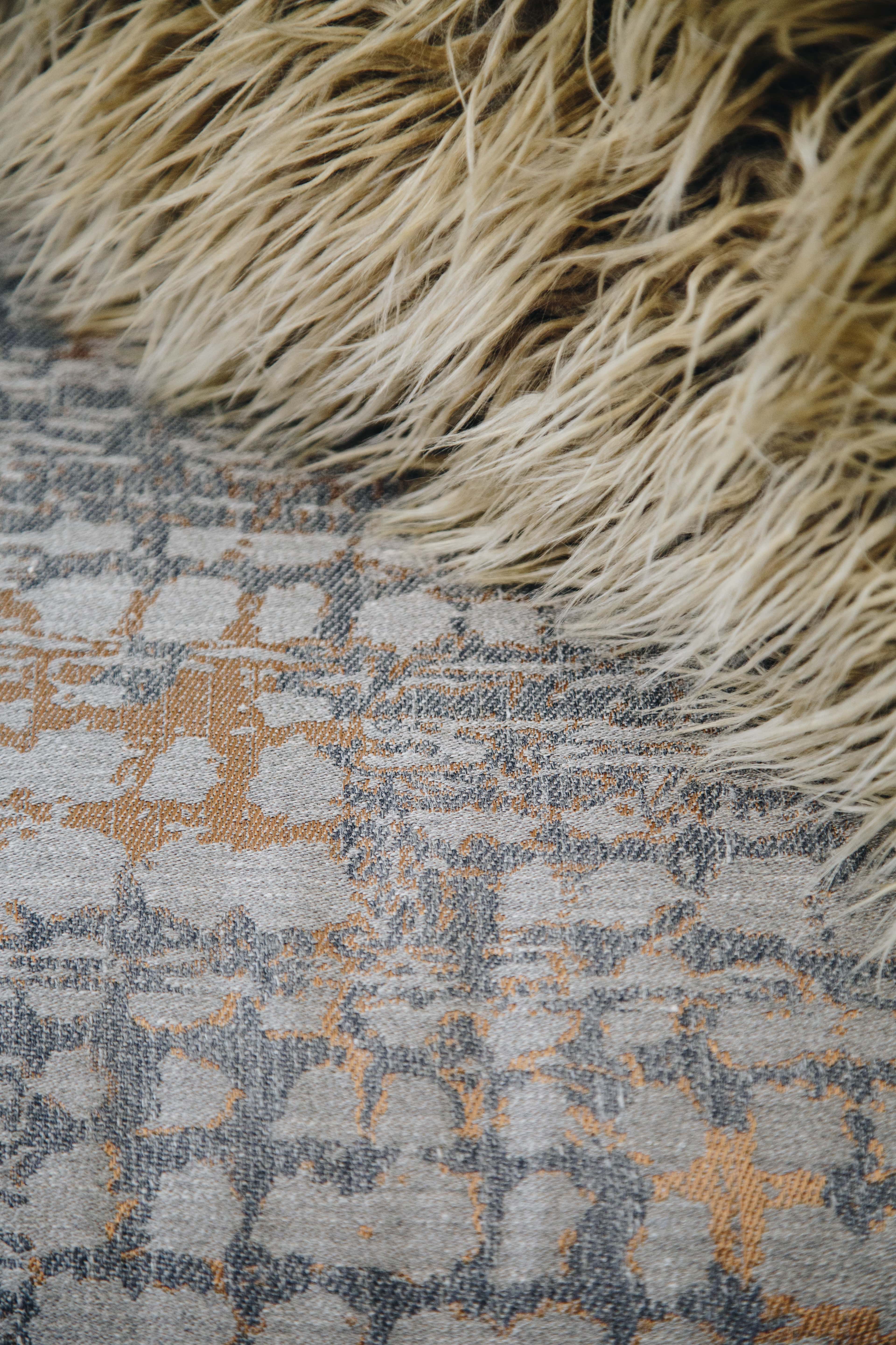 Circle Furniture - Why Does my Rug Shed