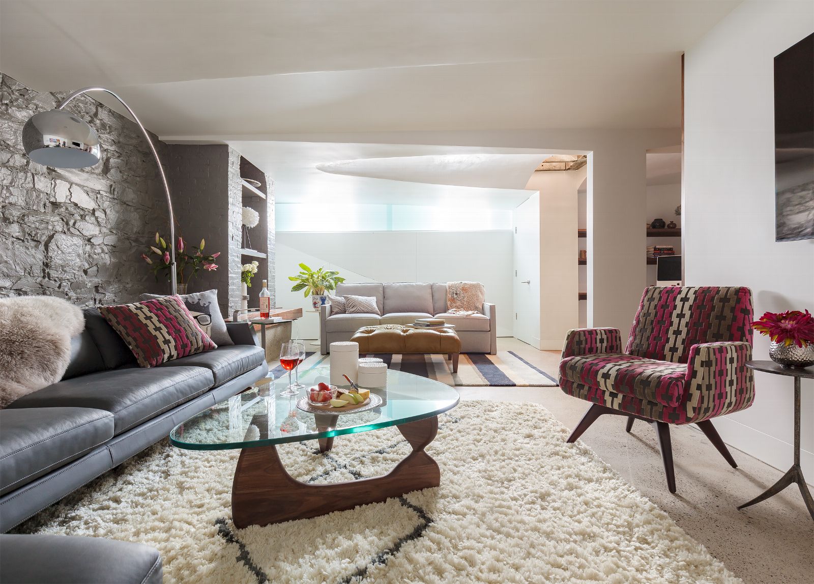 3 Ways to Use Mirrors in Your Home Circle Furniture